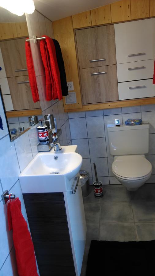 Bed and Breakfast S'Husli Embrach Esterno foto